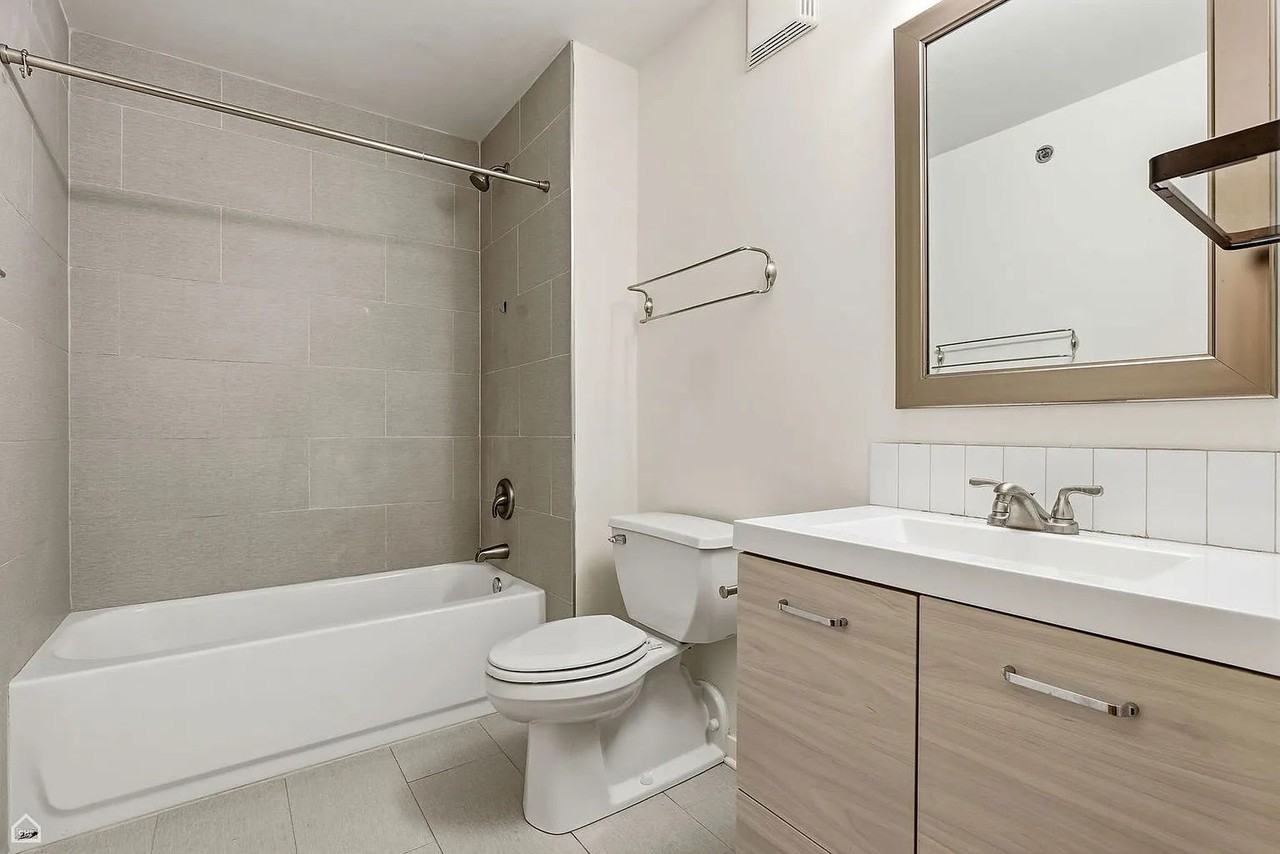 215 N Aberdeen St #607B - Photo 7 of 8