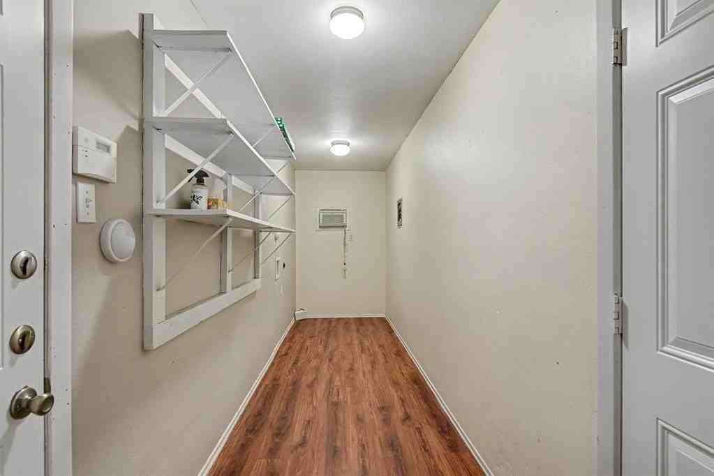 1202 Crane Dr - Photo 7 of 25