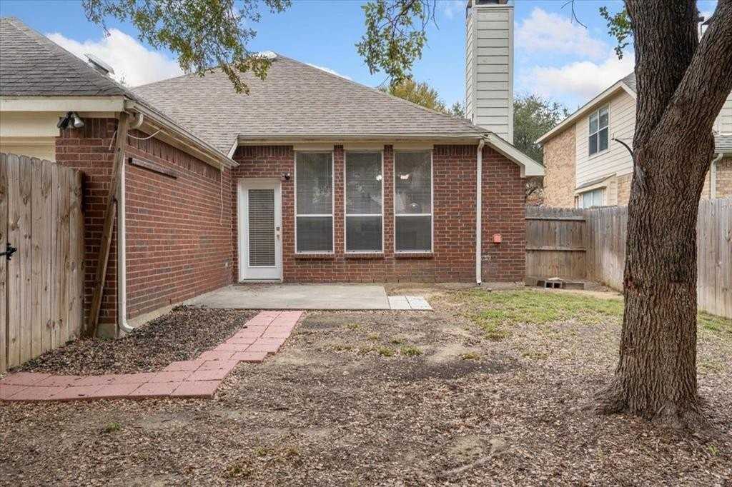 7225 Chinquapin Dr - Photo 4 of 32