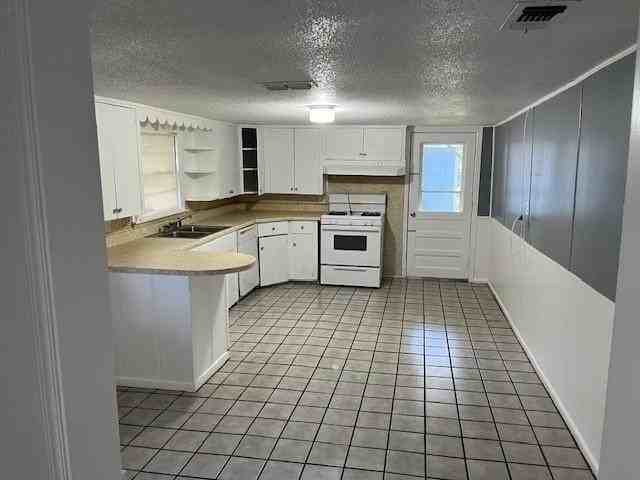 409 N College Dr - Photo 4 of 10