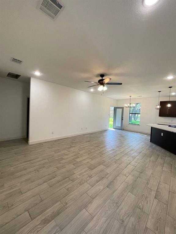 2512 San Gabriel Dr - Photo 6 of 23