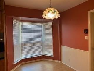 1707 Oakridge Dr - Photo 4 of 14