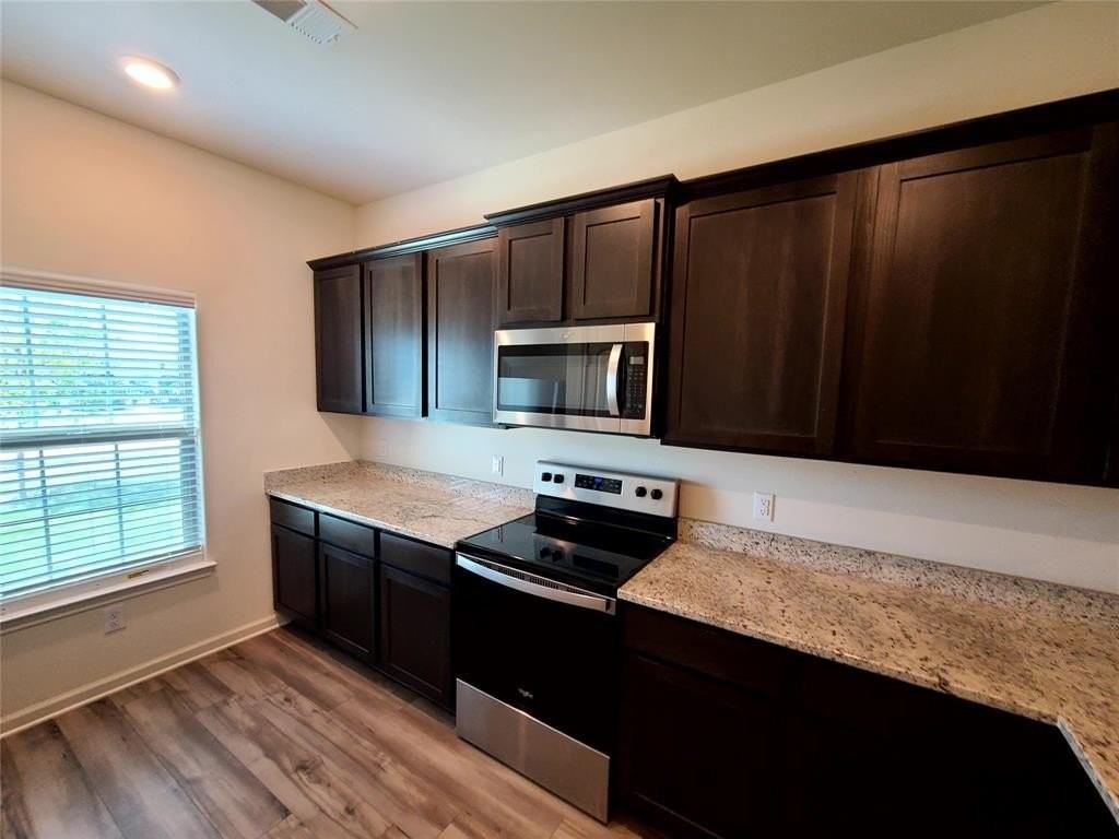 104 Lady Bird Court - Photo 6 of 40