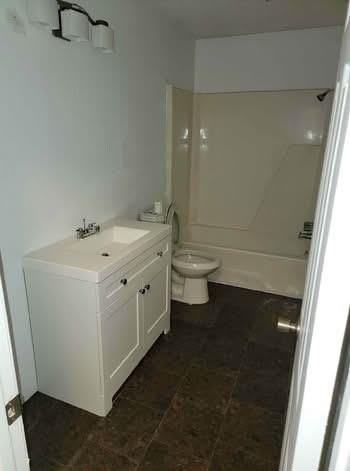 261 Audrey Ave - Photo 5 of 11