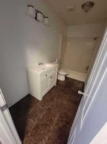 261 Audrey Ave - Photo 6 of 11