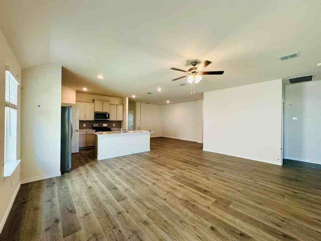 4028 Moss Road - Photo 3 of 29