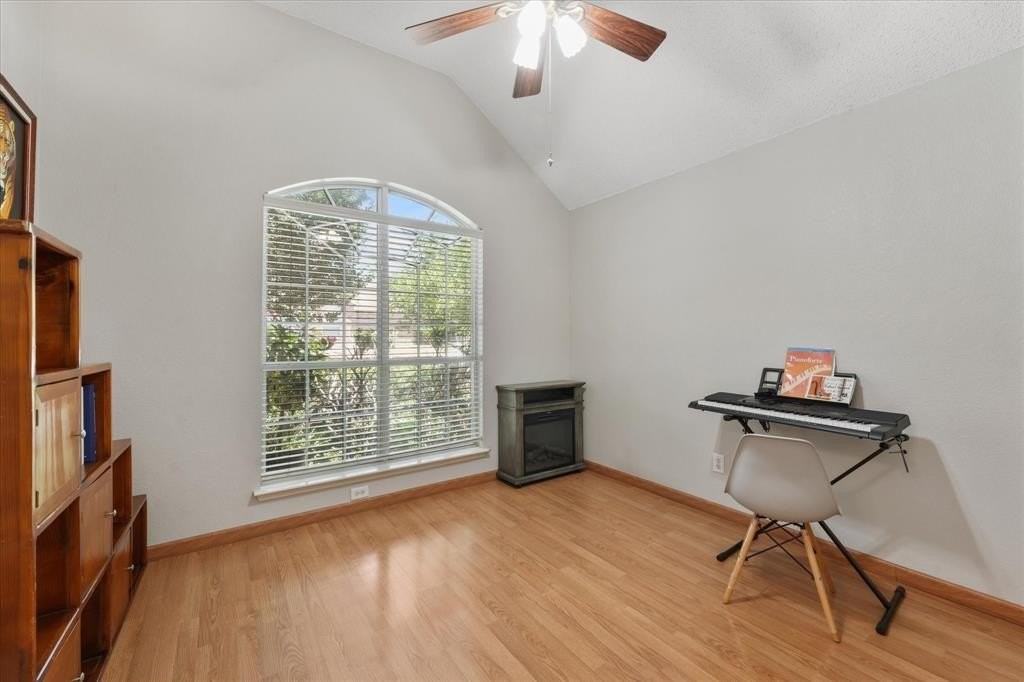 3701 Kales Ln - Photo 7 of 27