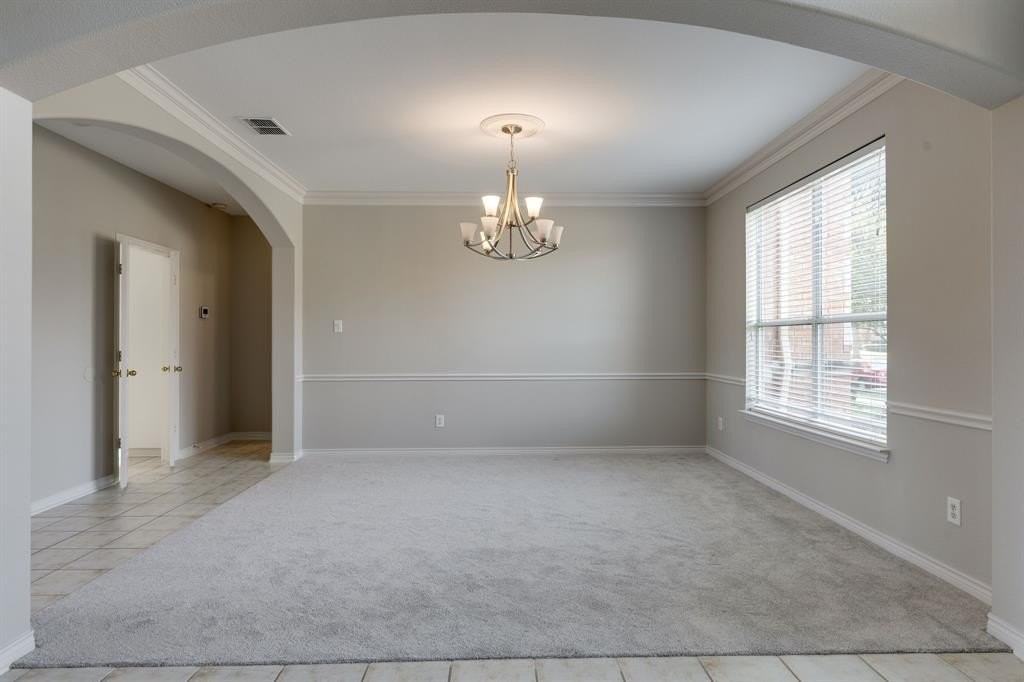 3008 Chippenham Dr - Photo 3 of 25