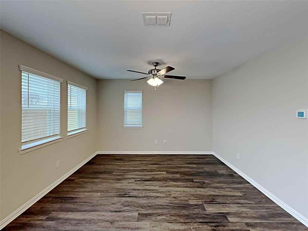 10512 Wild Oak Dr - Photo 2 of 15