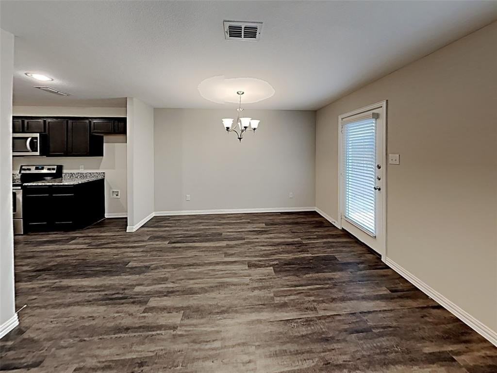 10512 Wild Oak Dr - Photo 3 of 15