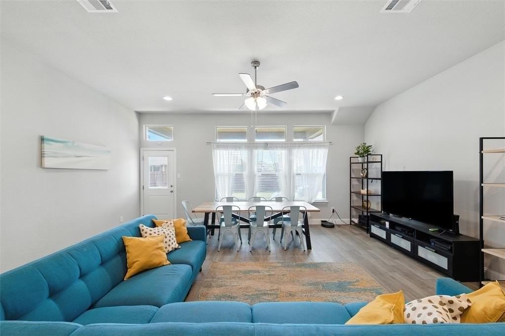 3451 Hidden Hollow Drive - Photo 5 of 35