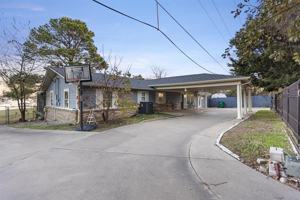 featured image of 327 Nob Hill Lane