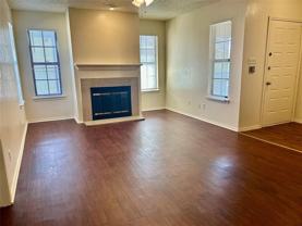 409 Crest Line - Photo 1 of 1