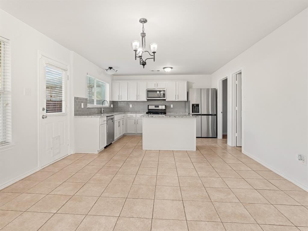 4301 Latigo Cir - Photo 3 of 26