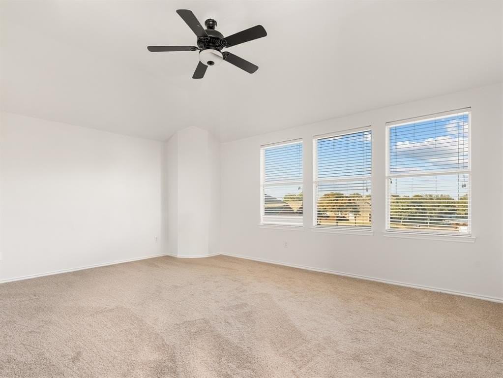 4301 Latigo Cir - Photo 6 of 26