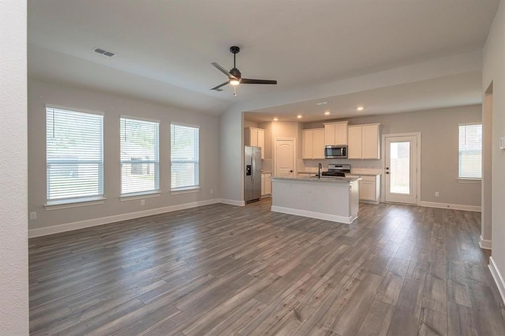 805 Jackel Dr - Photo 5 of 28