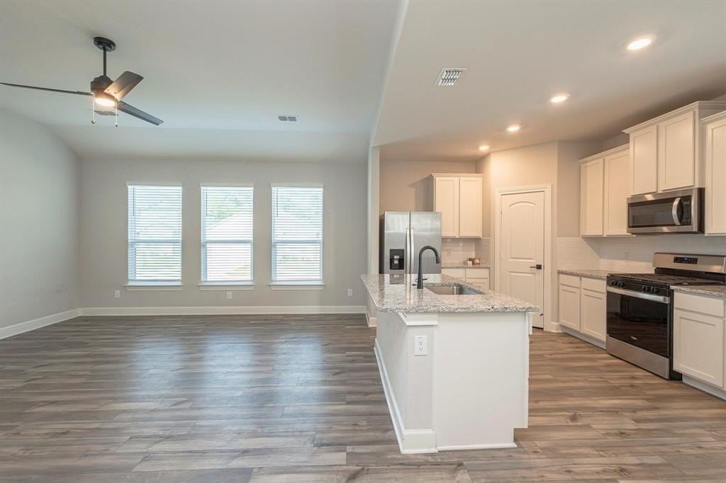 805 Jackel Dr - Photo 6 of 28