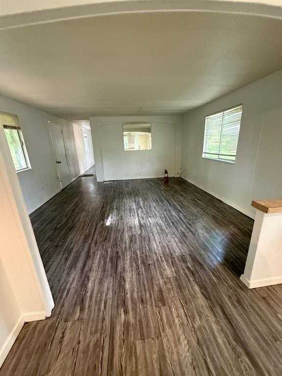 109 E Prospect St - Photo 7 of 16