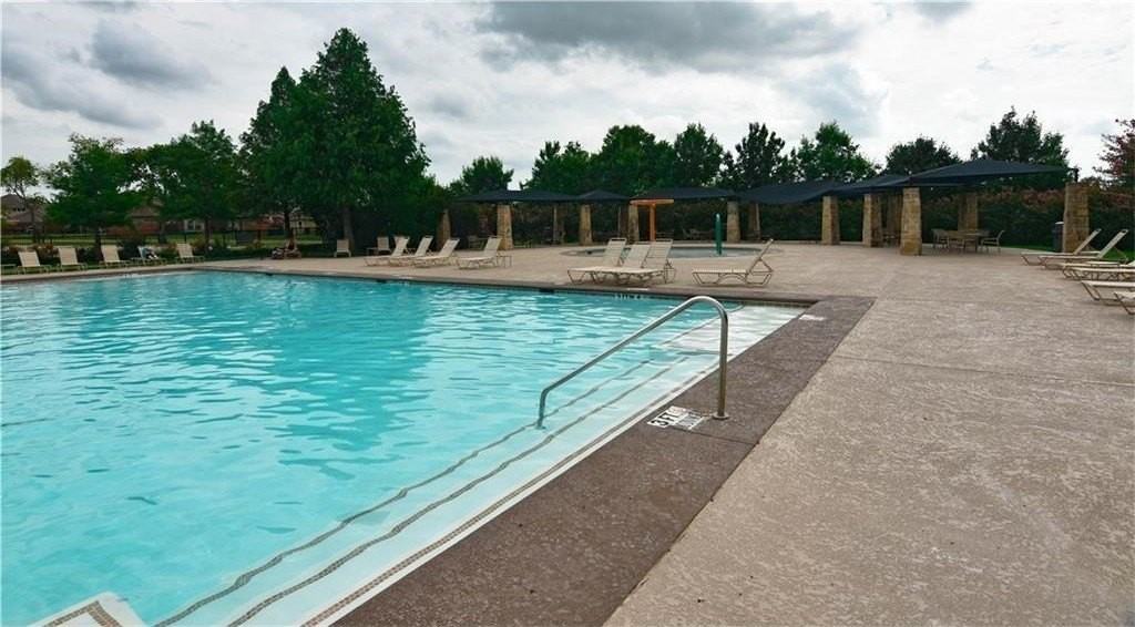 1429 Samantha Creek Drive - Photo 4 of 4