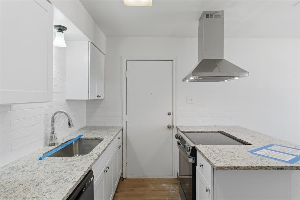 803 Melody Cir - Photo 3 of 21