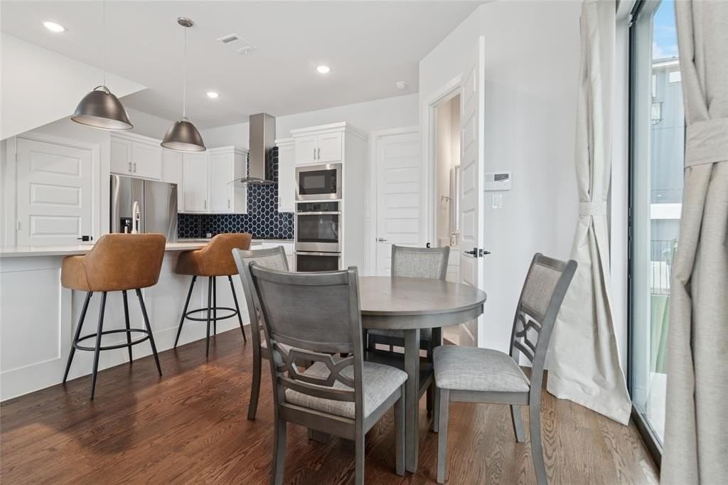 528 Secretariat Dr - Photo 7 of 30