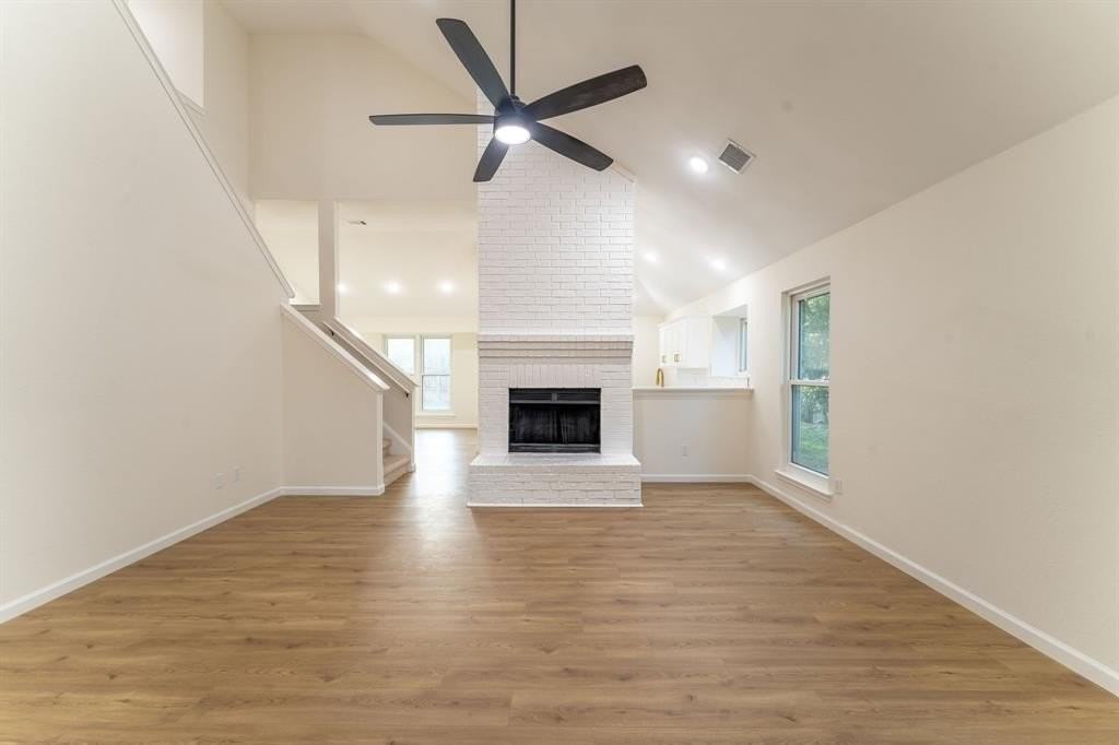 6400 Meadow Glen Court - Photo 7 of 23