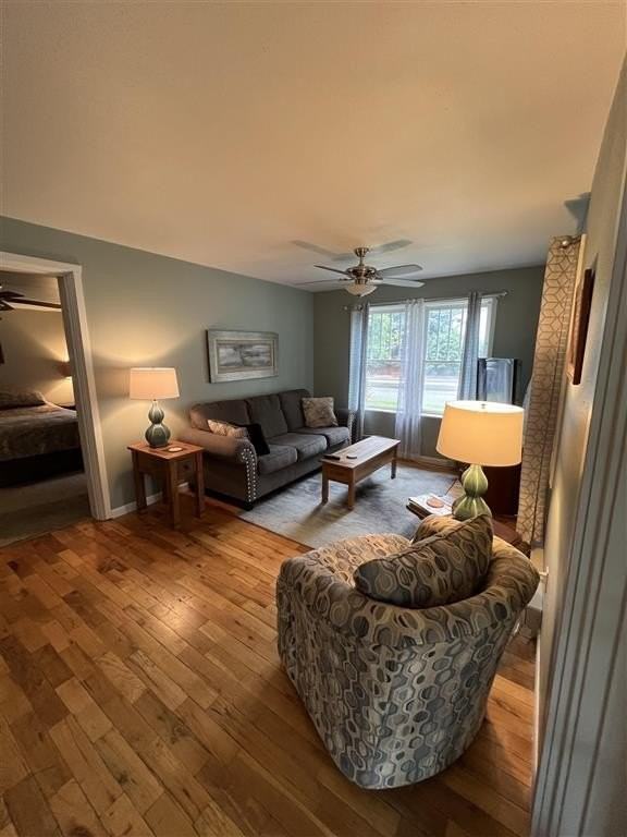 1043 Bleistein Ave - Photo 7 of 8