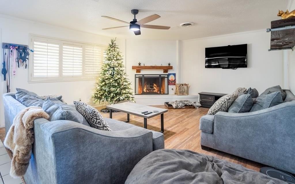 3518 Fairmont Drive - Photo 2 of 17