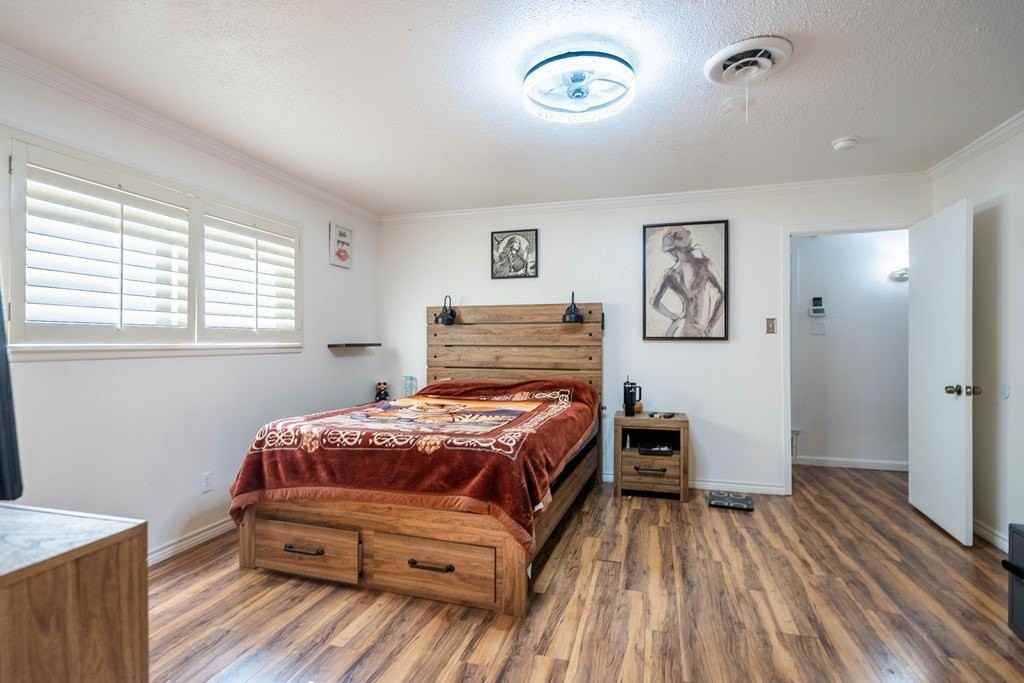 3518 Fairmont Drive - Photo 6 of 17