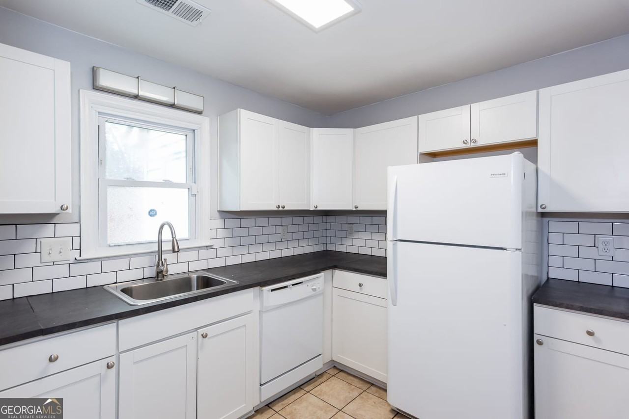 760 Indian Lake Drive Northwest - Photo 6 of 19