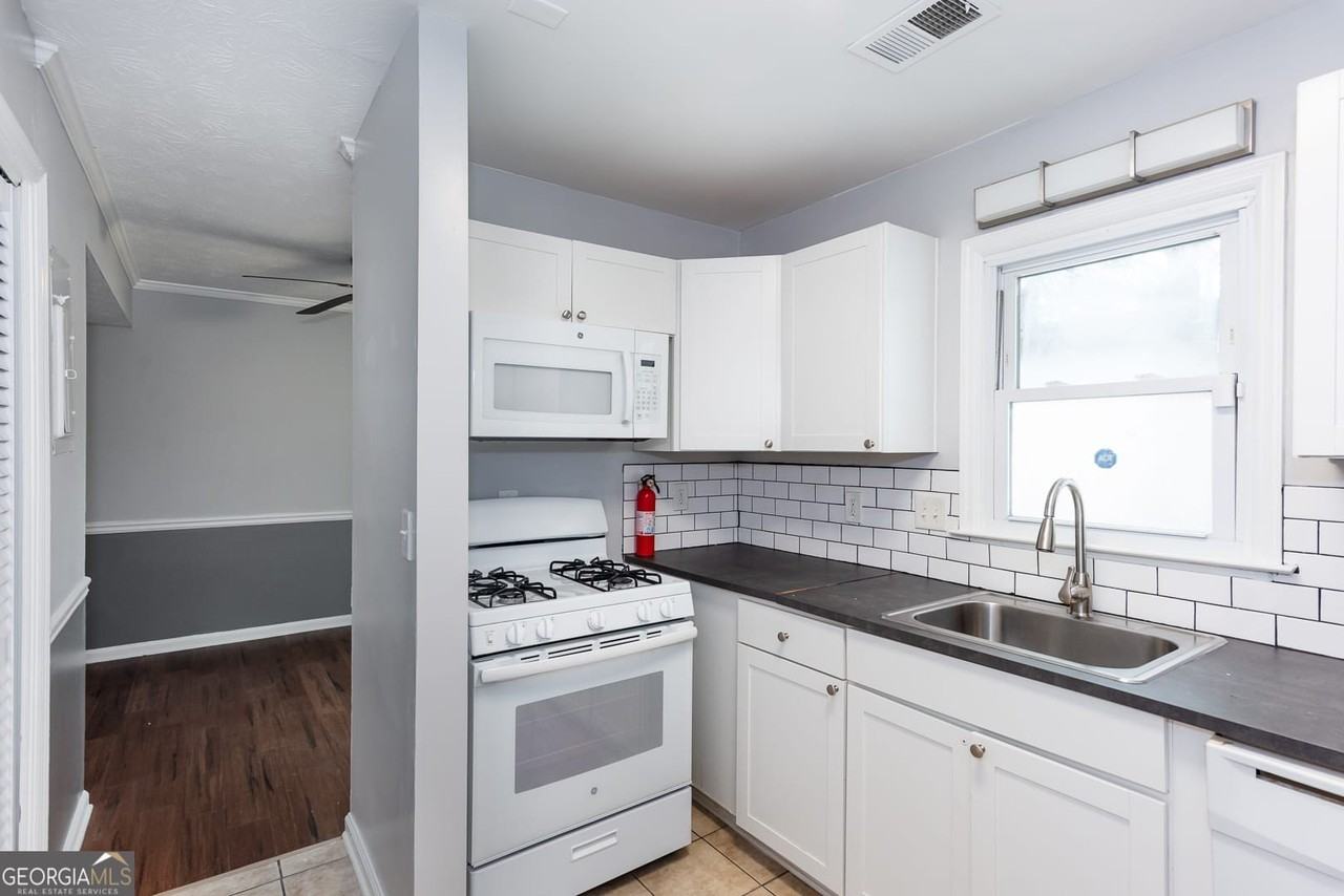 760 Indian Lake Drive Northwest - Photo 7 of 19