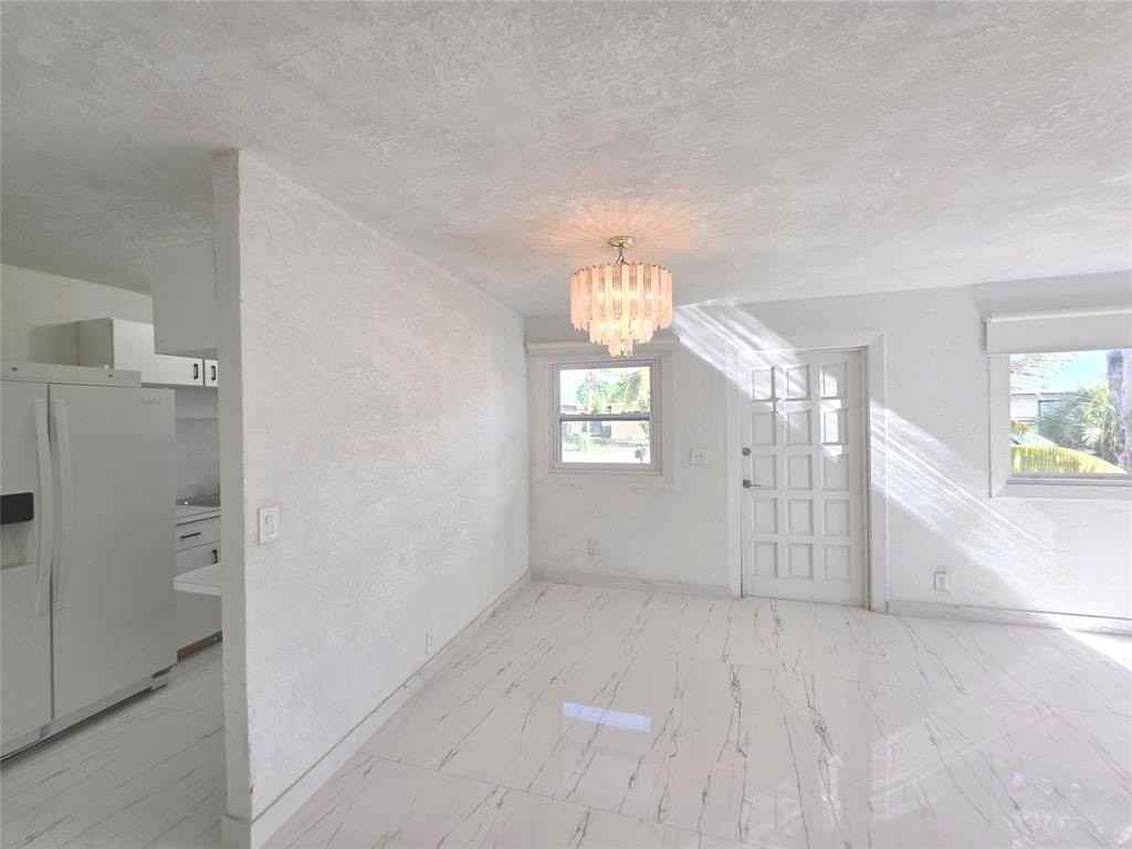 1751 Nw 29th Ter - Photo 4 of 16