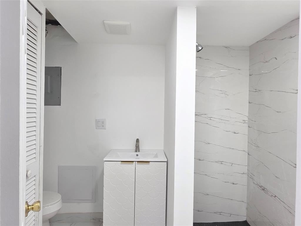 1751 Nw 29th Ter - Photo 6 of 16