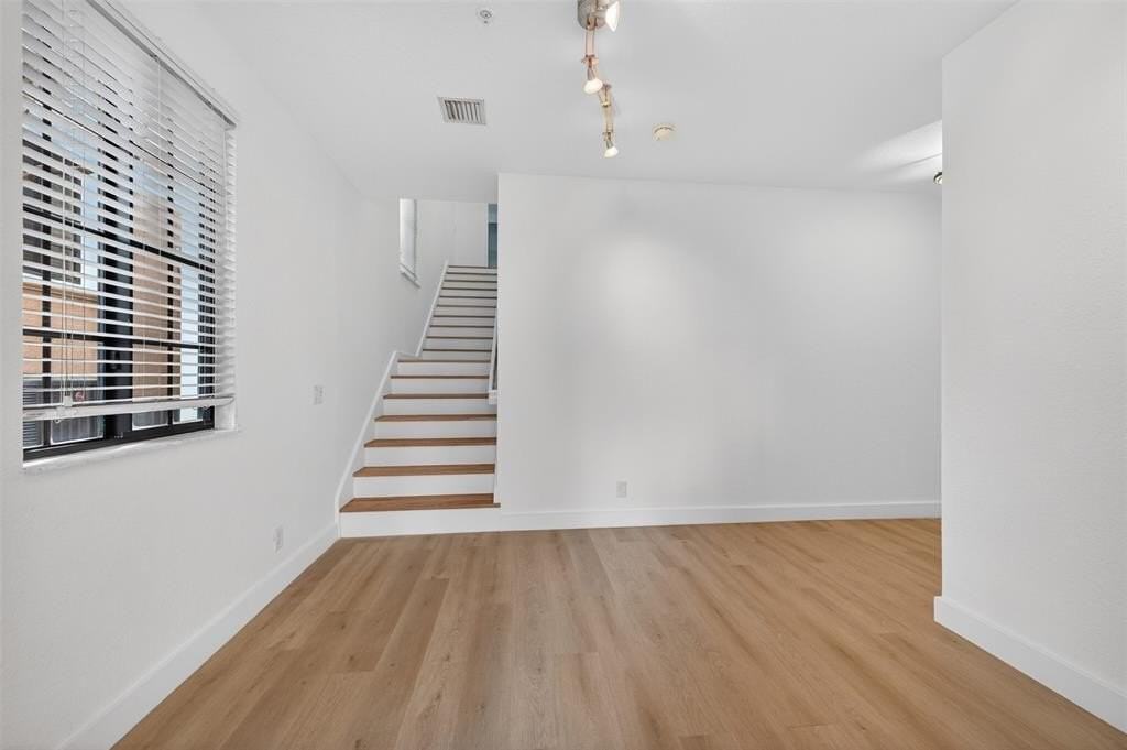 2678 Center Court Dr #2678 - Photo 4 of 50