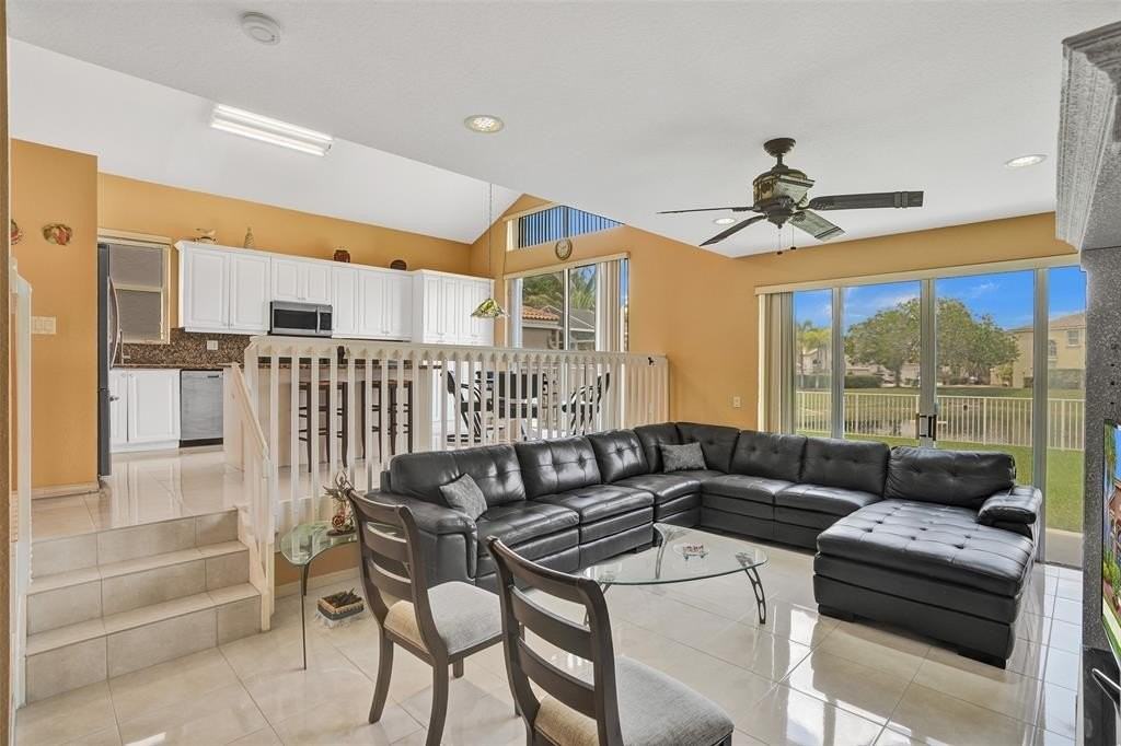 1581 159th Avenue - Photo 7 of 21