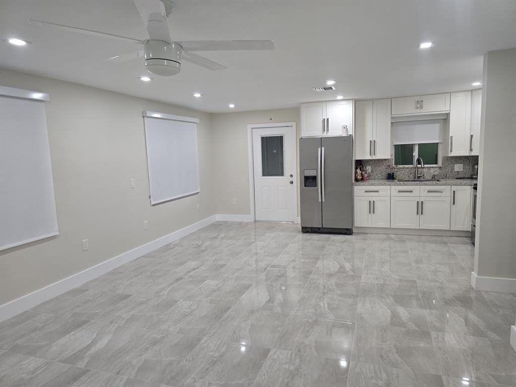 2207 Taft Street - Photo 4 of 14