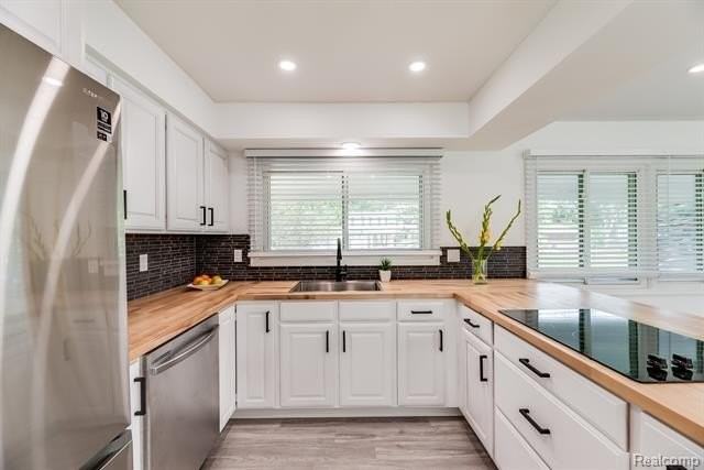 2862 Rossmoor Circle - Photo 5 of 36