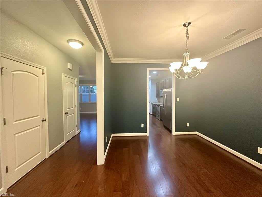 5504 Parish Turn Place - Photo 5 of 19