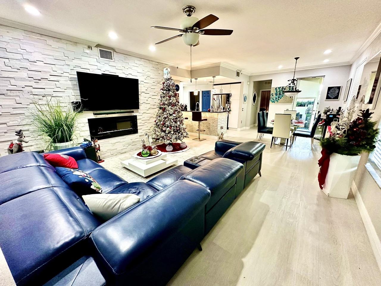 4720 Mimosa Place #905 - Photo 2 of 19