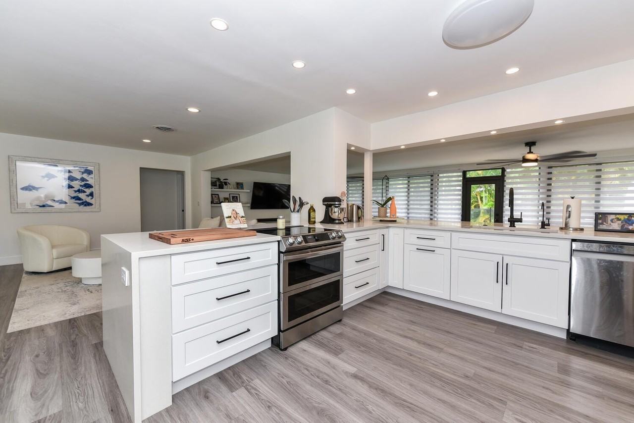 700 Southwest 4th Street - Photo 6 of 26