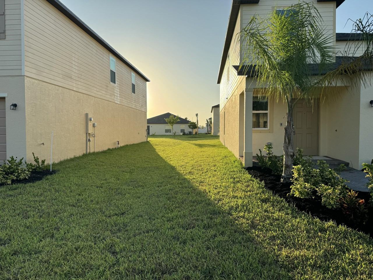 673 Carlyle Way - Photo 2 of 47