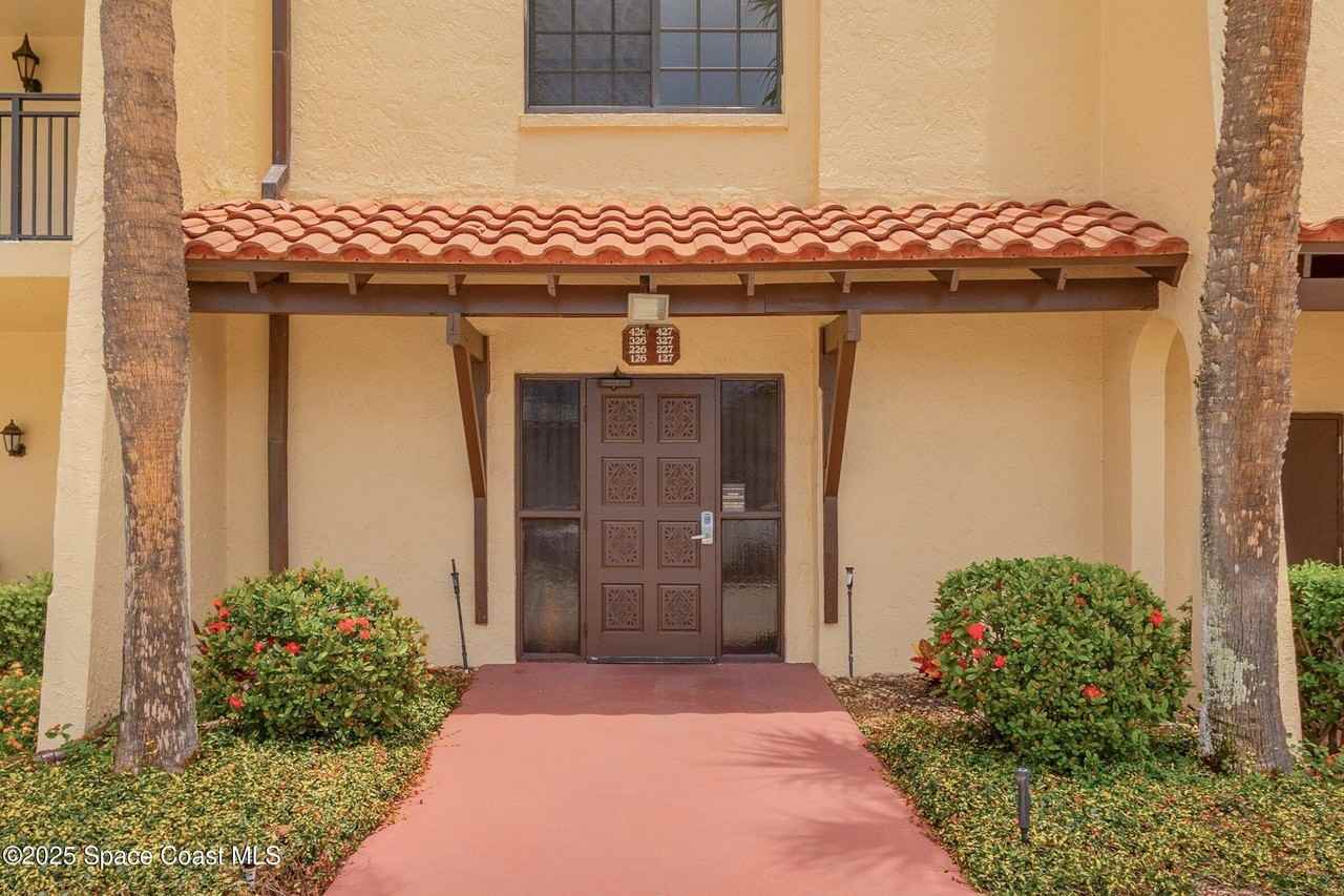 115 Indian River Drive #327 - Photo 3 of 47