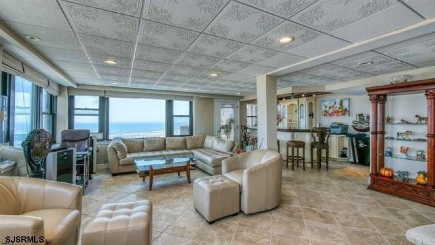 101 S Raleigh Ave - Photo 7 of 22