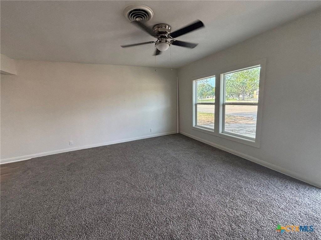 2111 E Red River St - Photo 2 of 7