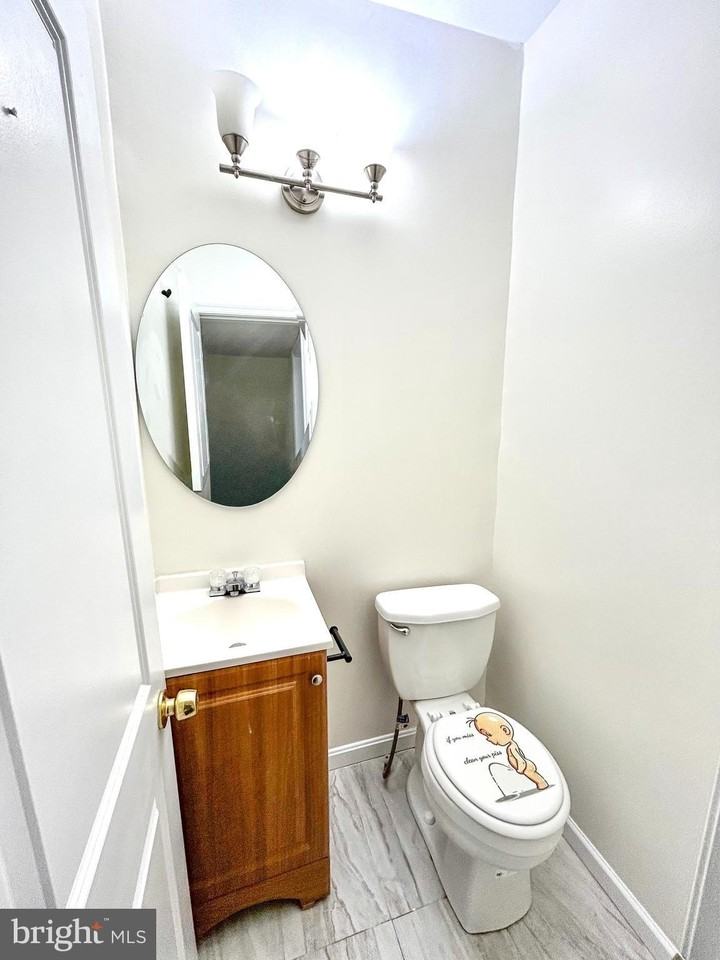 2000 Mchenry St - Photo 2 of 20