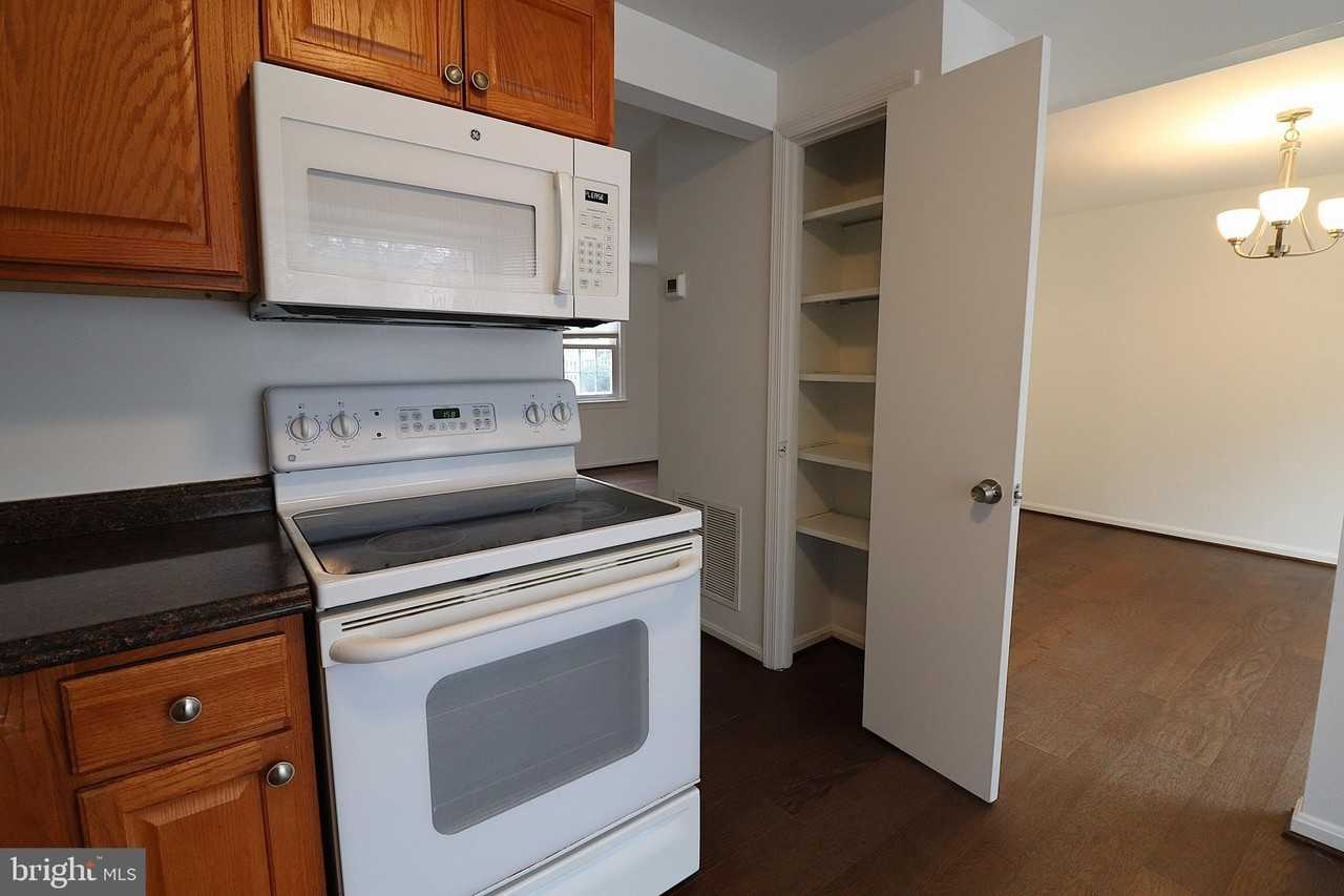 138 Sharpstead Ln - Photo 7 of 36