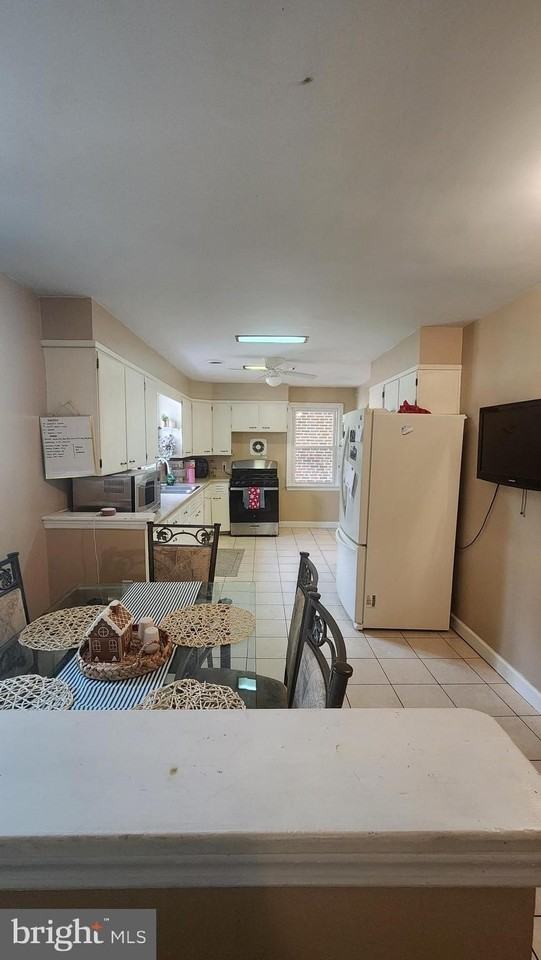 211 University Blvd - Photo 5 of 22