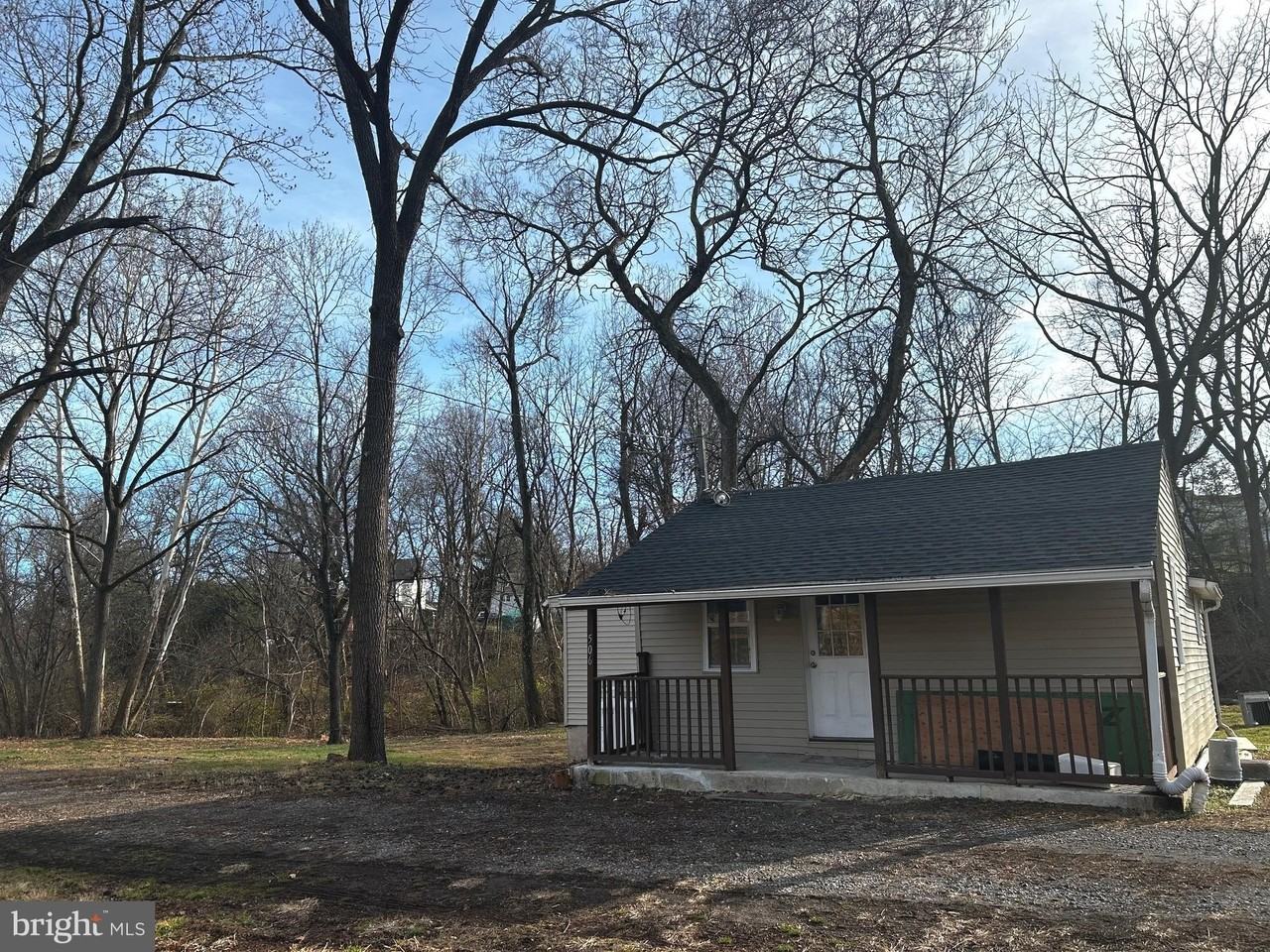 448 Plum Alley - Photo 2 of 15