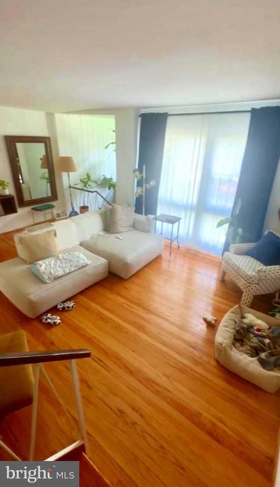 3744 Lankenau Road - Photo 5 of 22