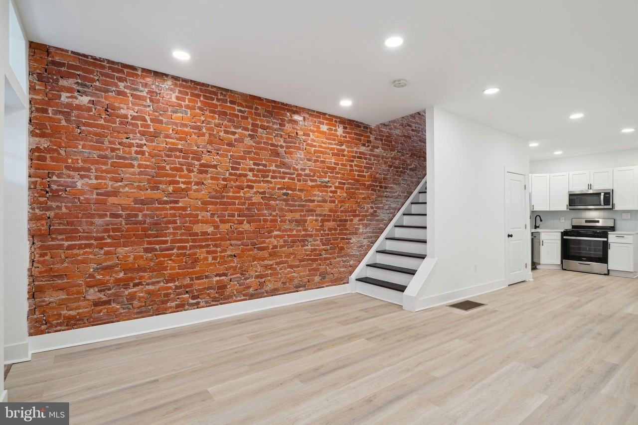 1672 North Wilton Street - Photo 4 of 13